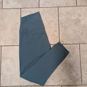 Born primitive Leggings